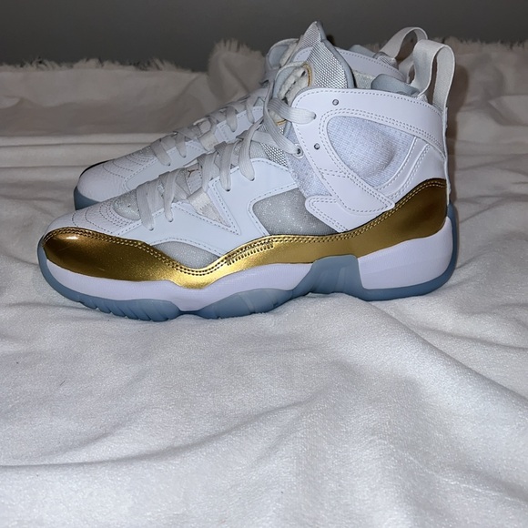Jordan Jumpman Two Trey, white/gold, Brand new, #DR9631 107 - F12 - Picture 4 of 14